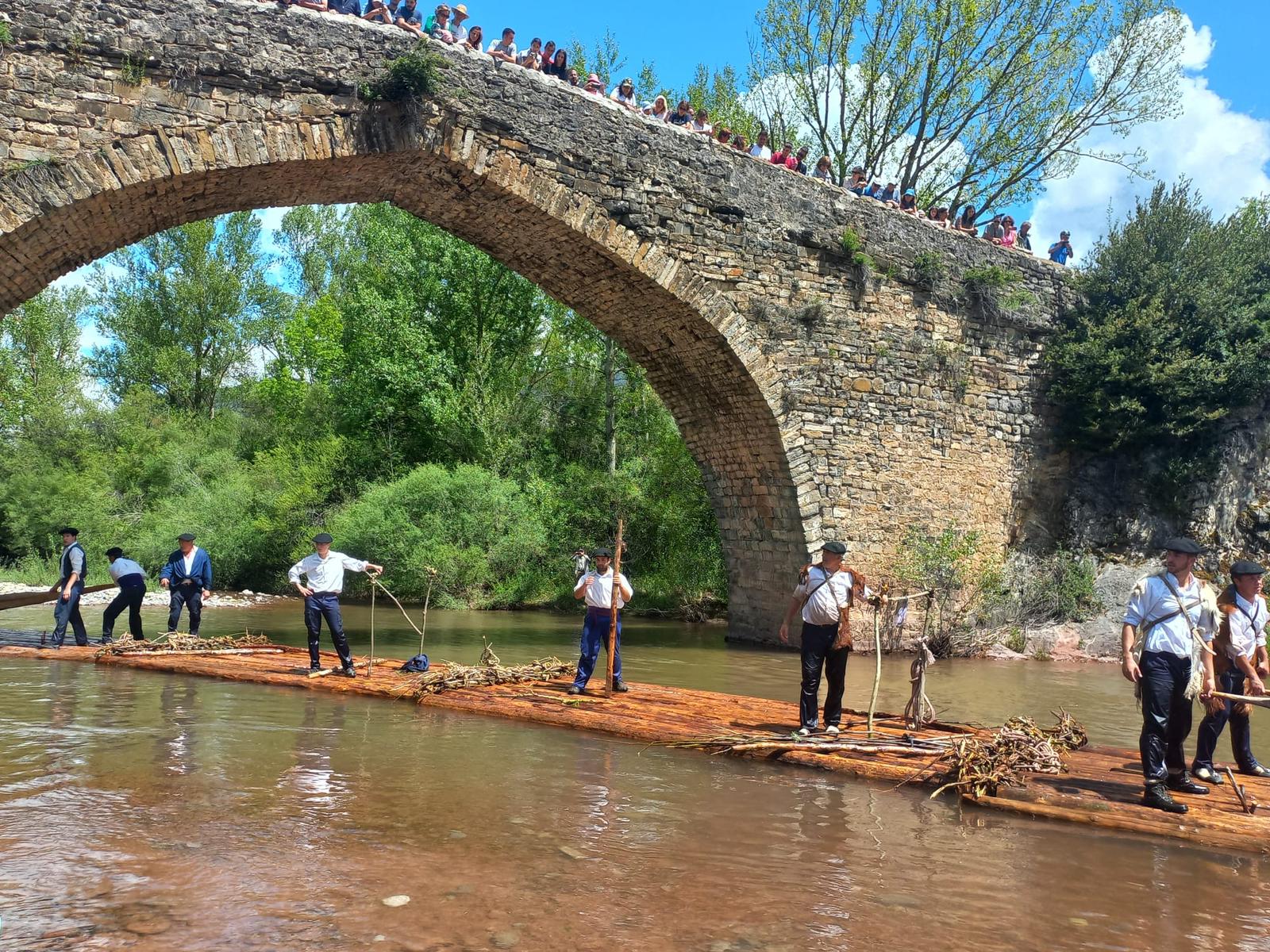 Descenso de navatas en Hecho