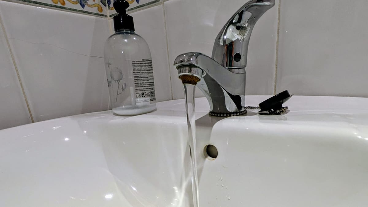Un error informático duplica el cobro de algunos recibos del agua