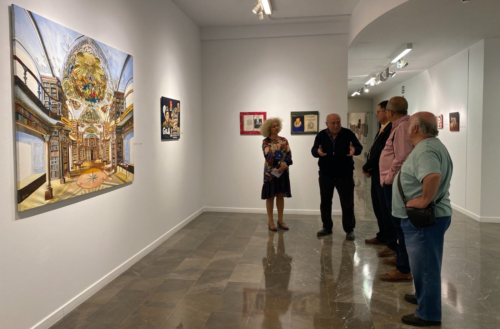 Exposición &#039;Bibliotecas, el tiempo disecado&#039; que Quesada acoge