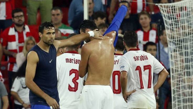 Penalti y expulsión de Sirigu