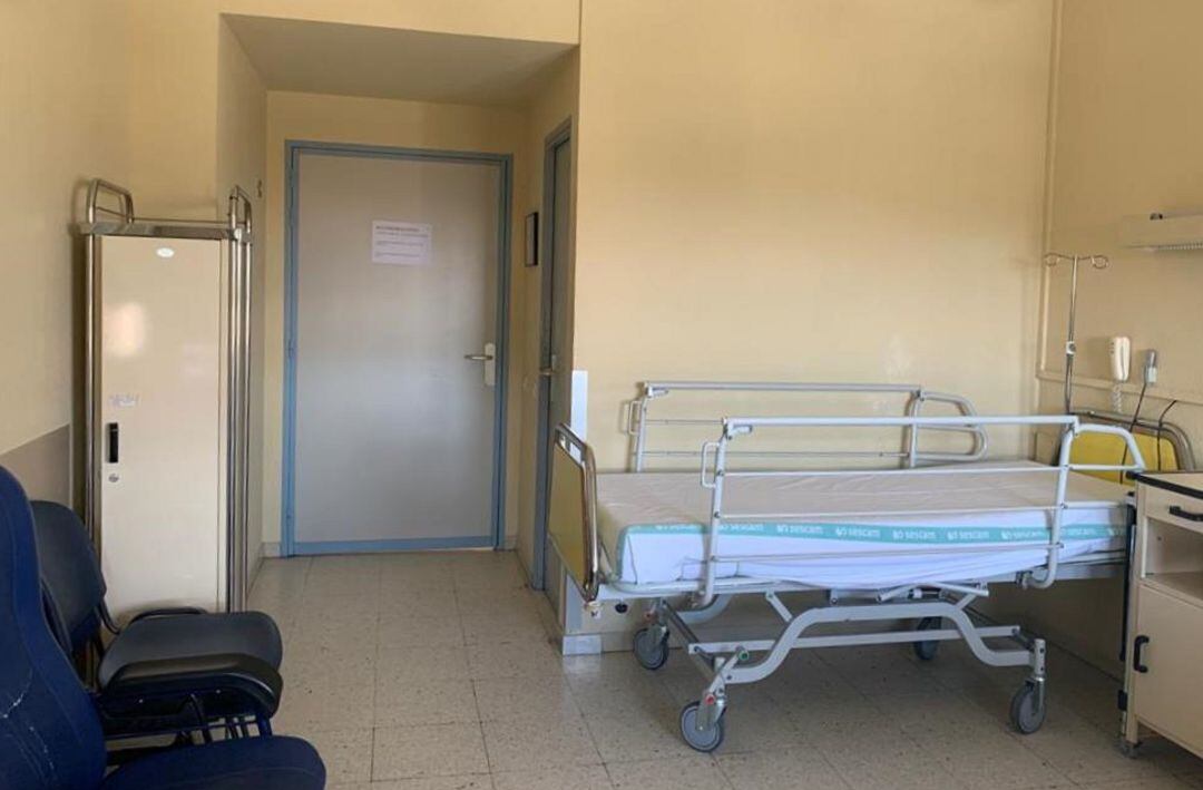 El hospital Virgen de la Luz tiene dos pacientes covid, uno en planta y otro en la UCI