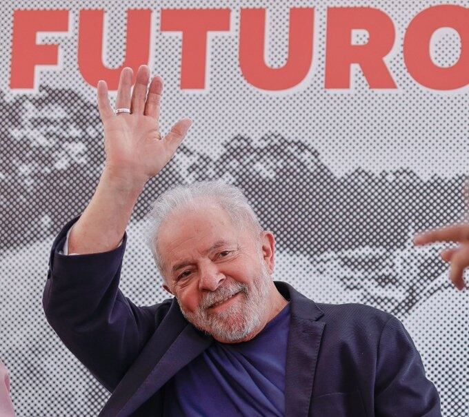 Lula da Silva, líder del Partido de los Trabajadores (PT) de Brasil y candidato a las elecciones presidenciales.