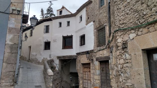 Parte interior de las Casas Colgadas tras la restauración de las fachadas.