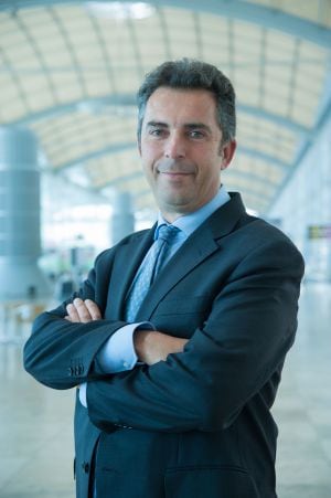 Santiago Martínez-Cava, director del aeropuerto de Alicante-Elche