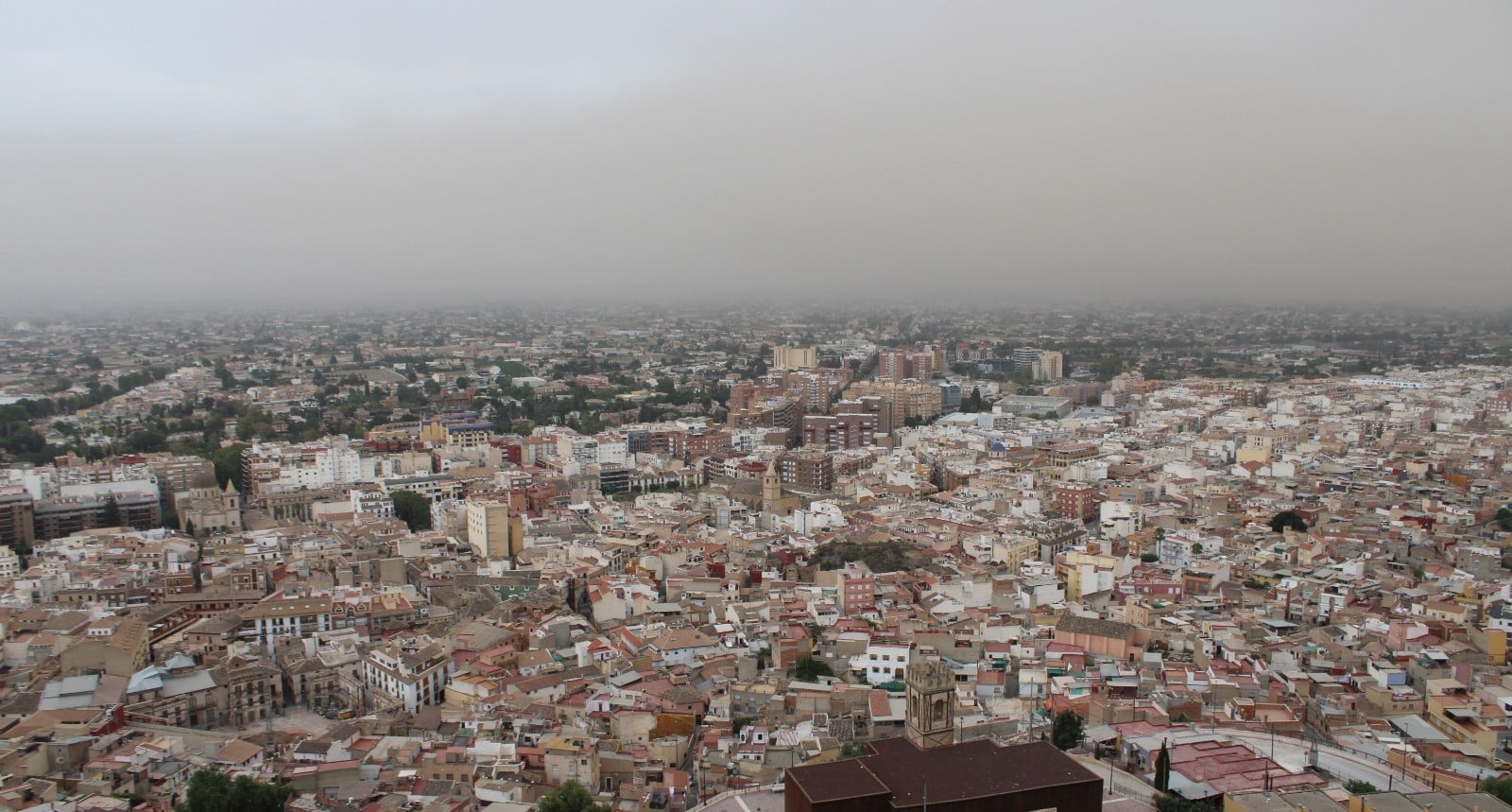 Lorca experimenta un incremento de los niveles de las partículas PM10 por la intrusión de aire sahariano.