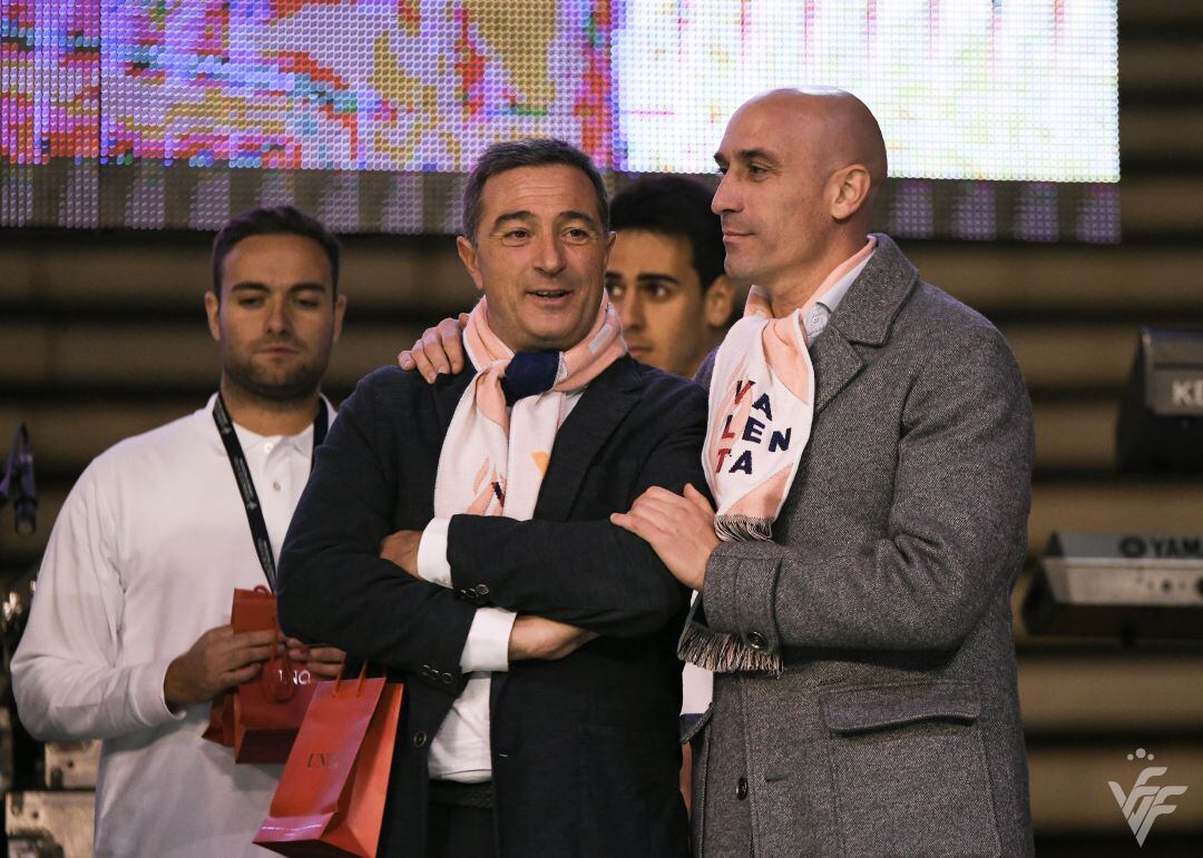 Salvador Gomar sigue contando con la confianza de Luis Rubiales, presidente de la RFEF