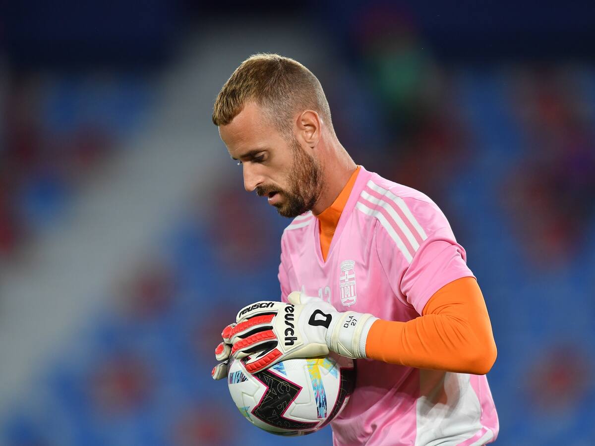 Escandell en la SER: "Carrión siempre me pide que arriesgue con los pies"