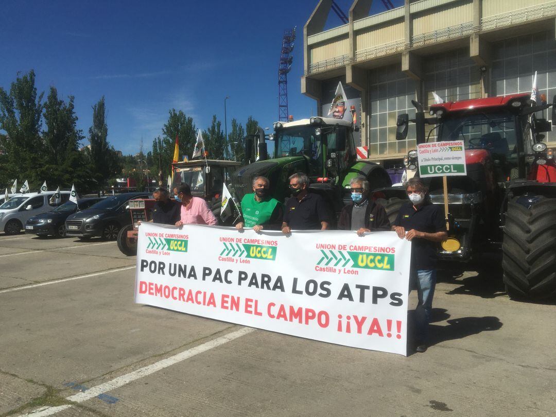 Los agricultures antes de la manifestación