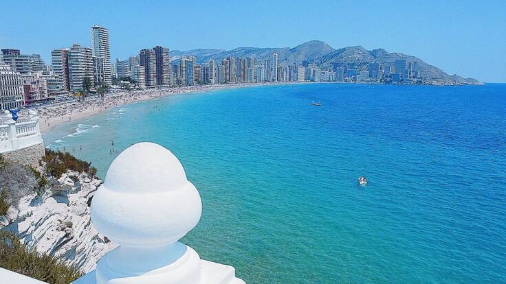 La Mesa del Turismo cifra en 120.000 millones de euros las pérdidas en el sector al final del año