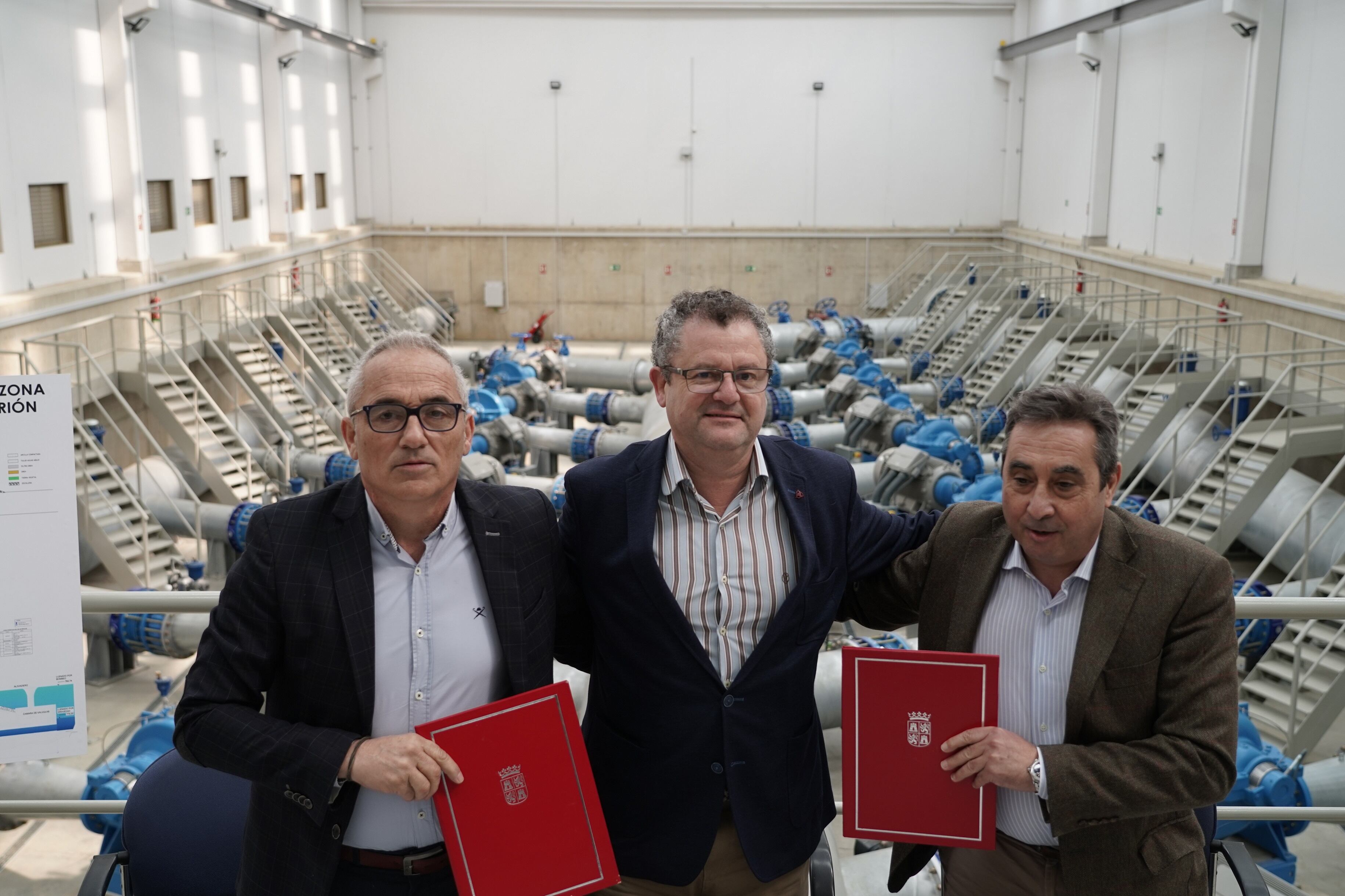 La Junta invierte 17 millones en las obras de transformación del regadío del sector IV del Canal Cea-Carrión