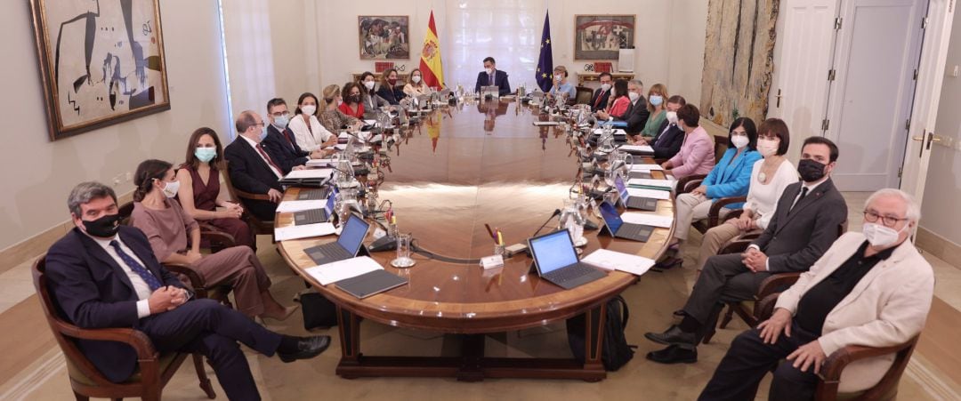 Primera reunión del nuevo Consejo de Ministras