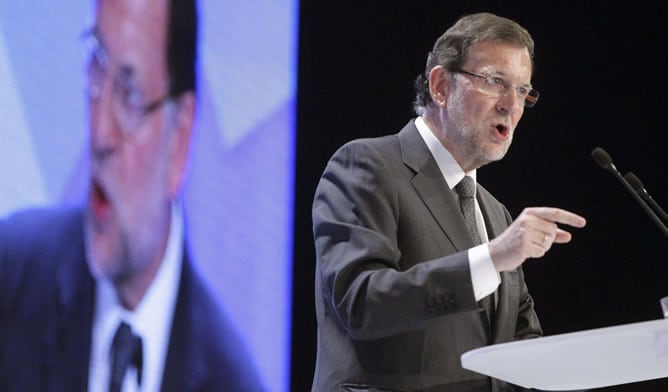 El presidente del Gobierno, Marinao Rajoy, durante el mitin electoral celebrado esta tarde en Zaragoza.