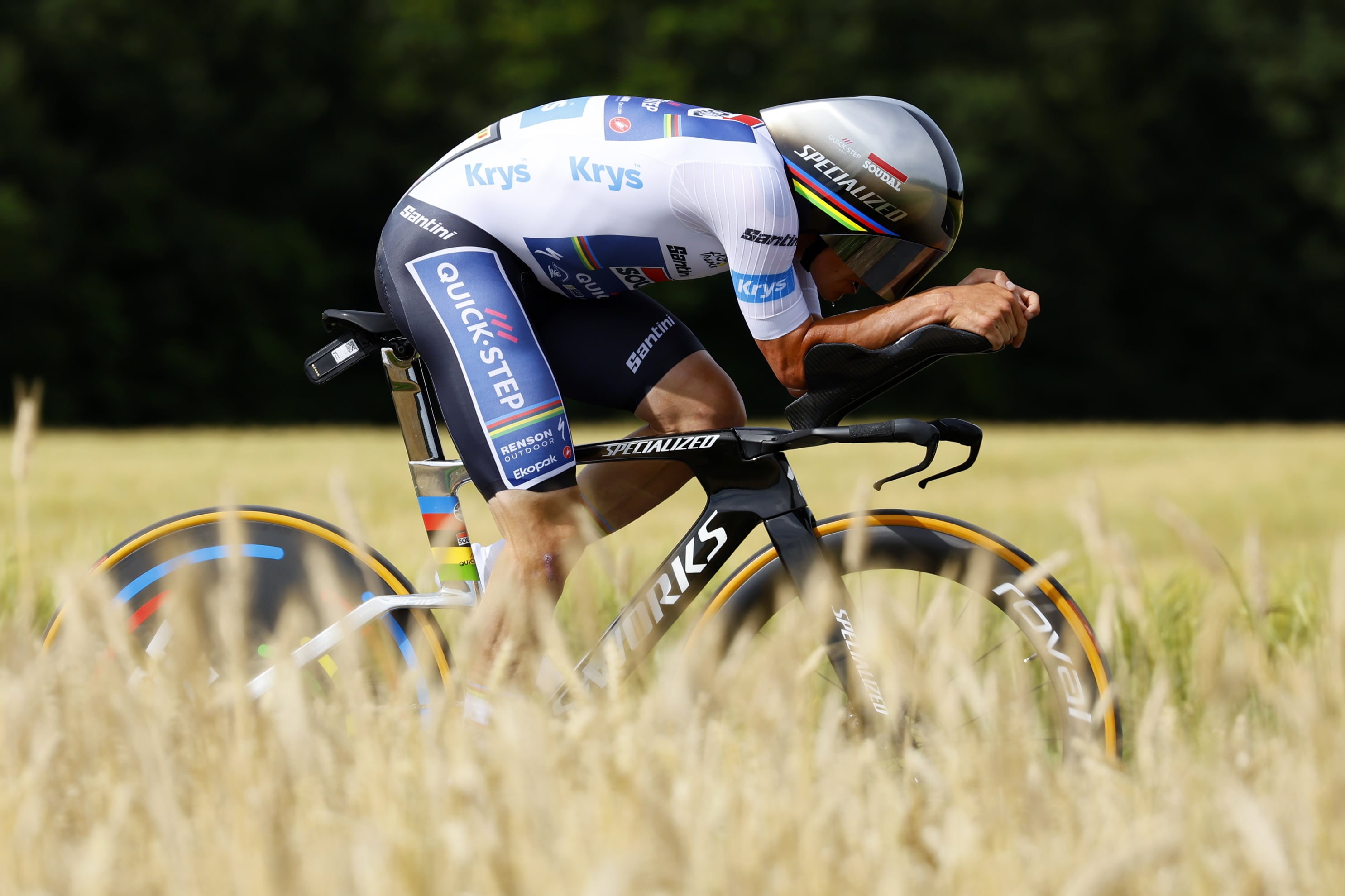 Remco Evenepoel durante la contrarreloj en la séptima etapa del Tour