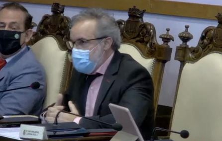 El concejal de Control de Servicios Públicos, Francisco Lechuga, durante el pleno.