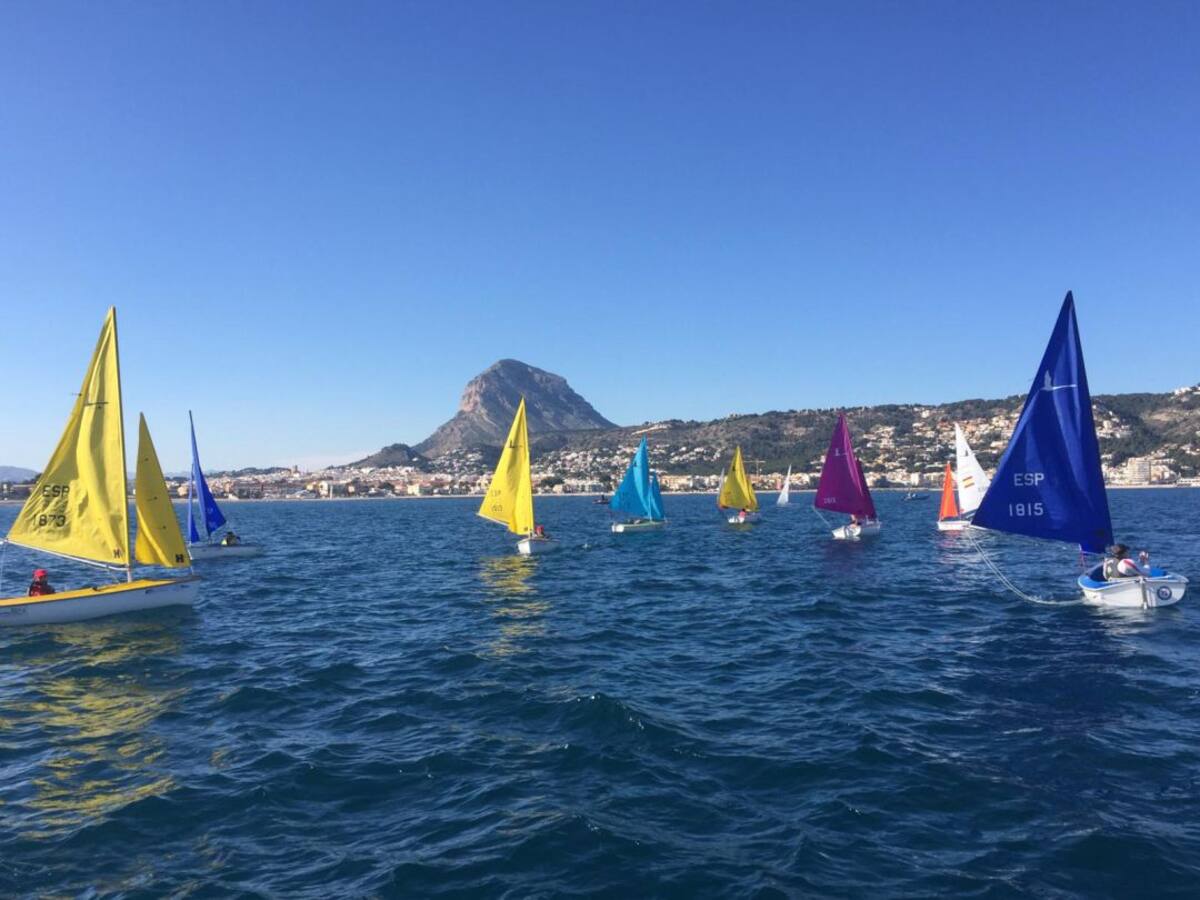 Primer día de regatas de la Olympic Week en Xàbia