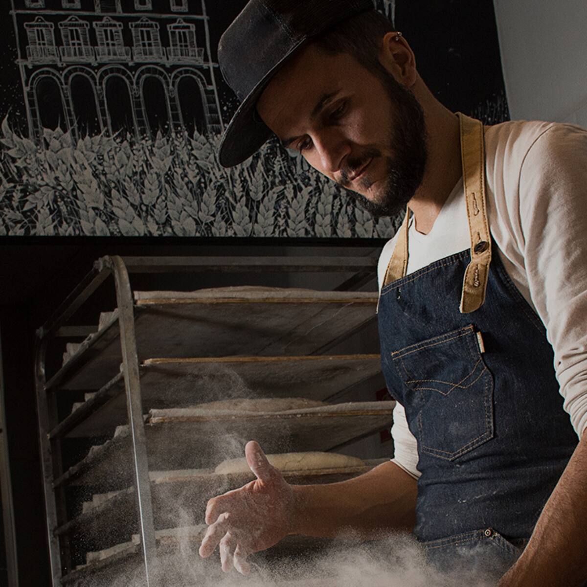 El célebre panadero Jordi Morera nos enseña a preparar la coca de San Juan