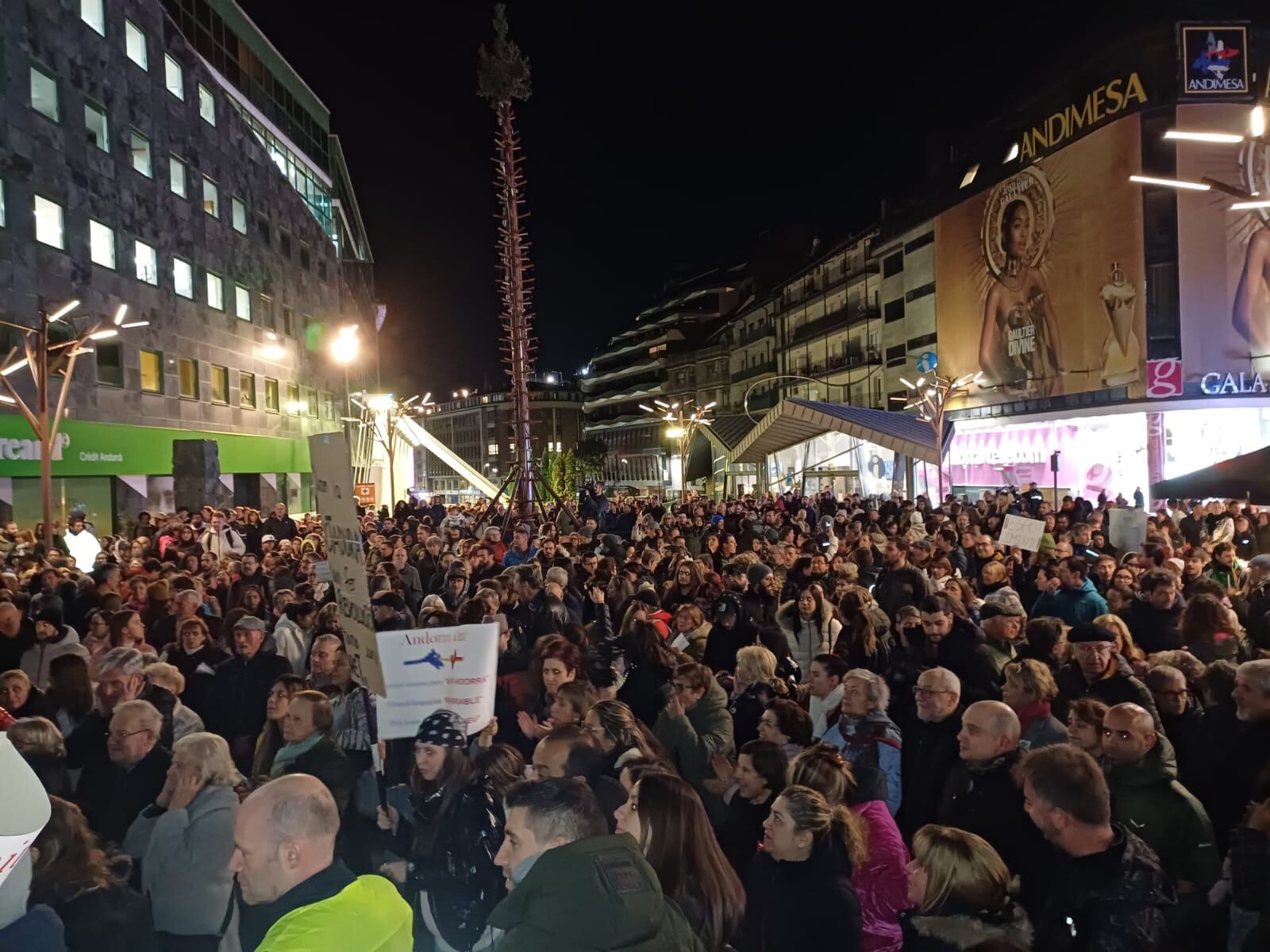 Manifestació a Andorra per un habitatge digne.