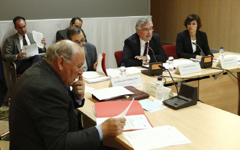 El consejero Joaquín Olona, durante una reunión reciente de la Comisión del Agua