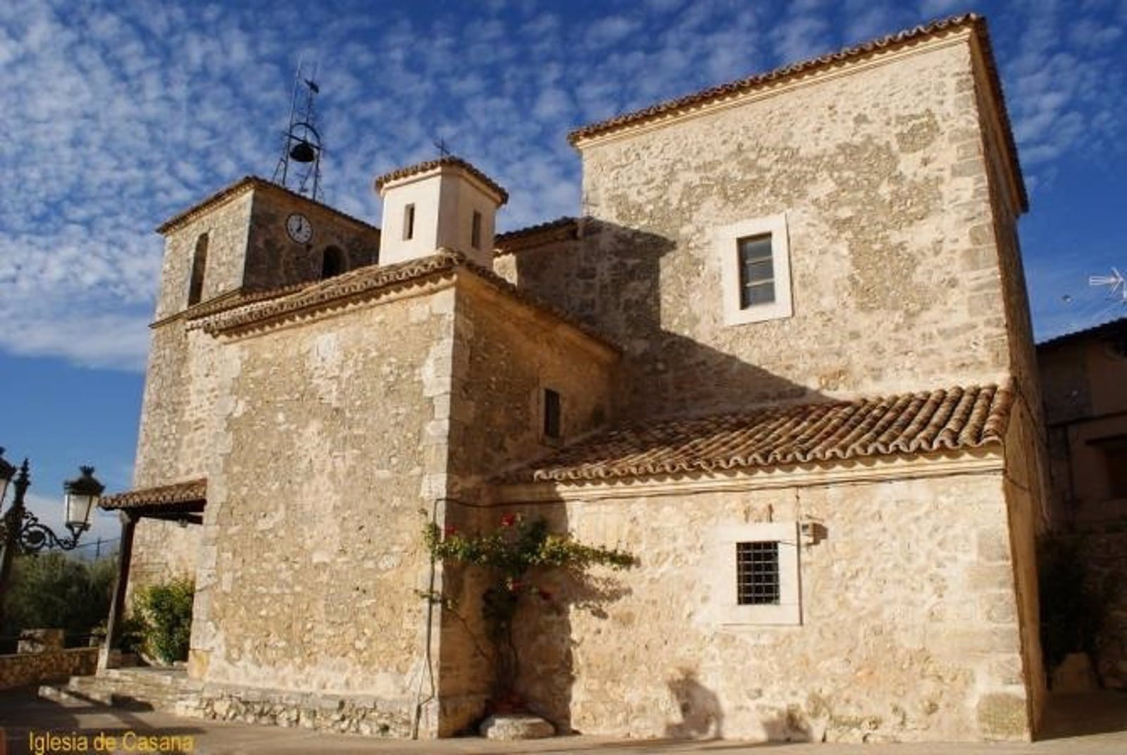 Iglesia de Casasana, en Pareja (Guadalajara)