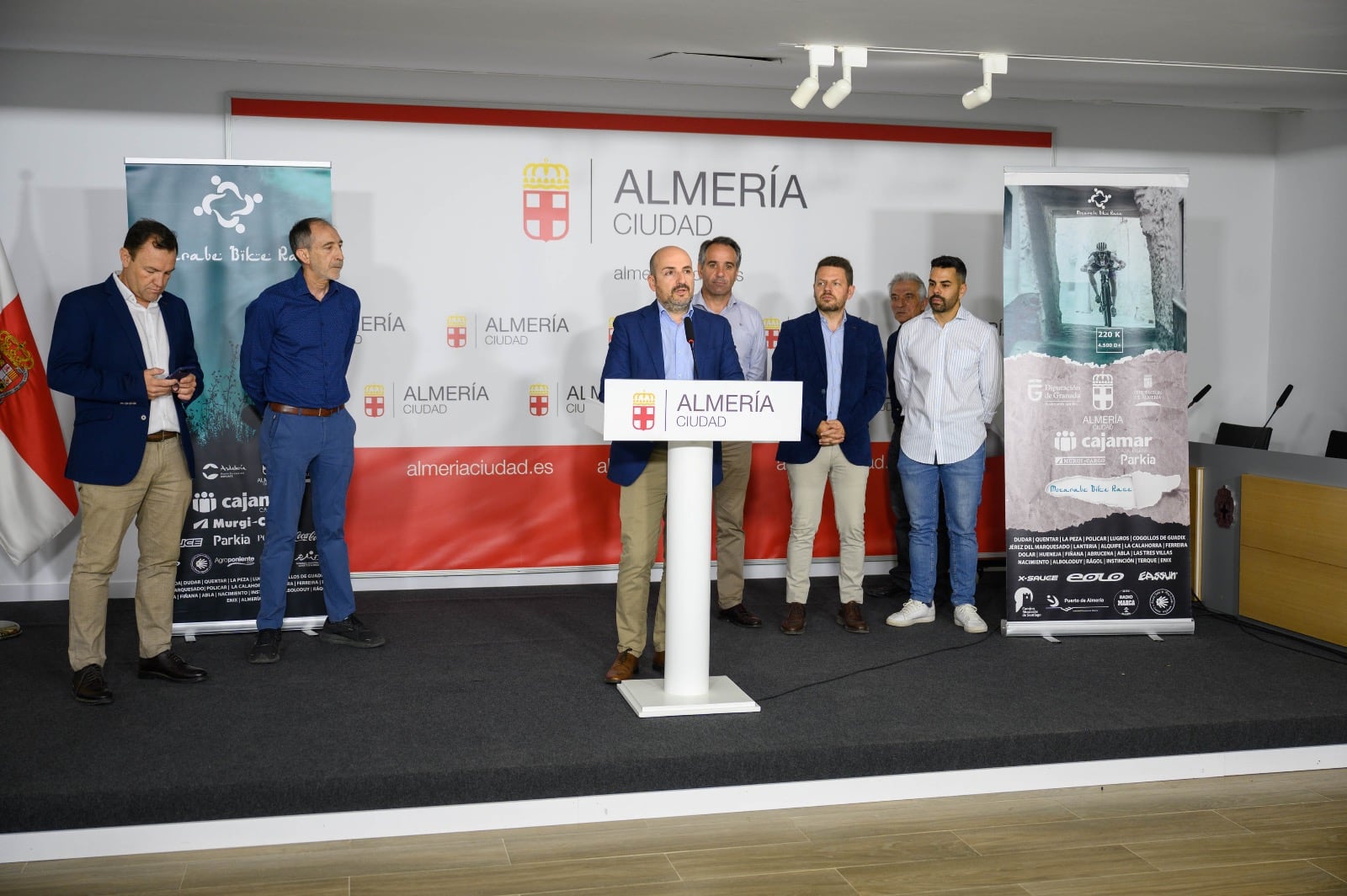 Presentación de la carrera en la Diputación de Almería.