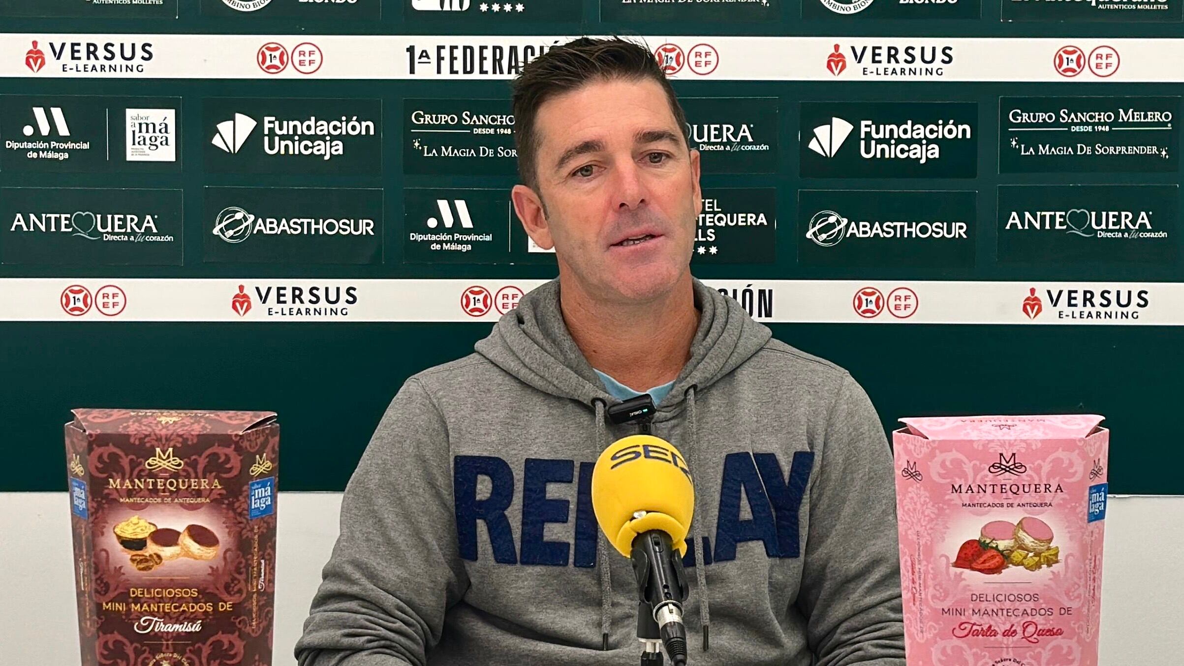 Abraham Paz en la rueda de prensa previa al Antequera CF - Betis Deportivo