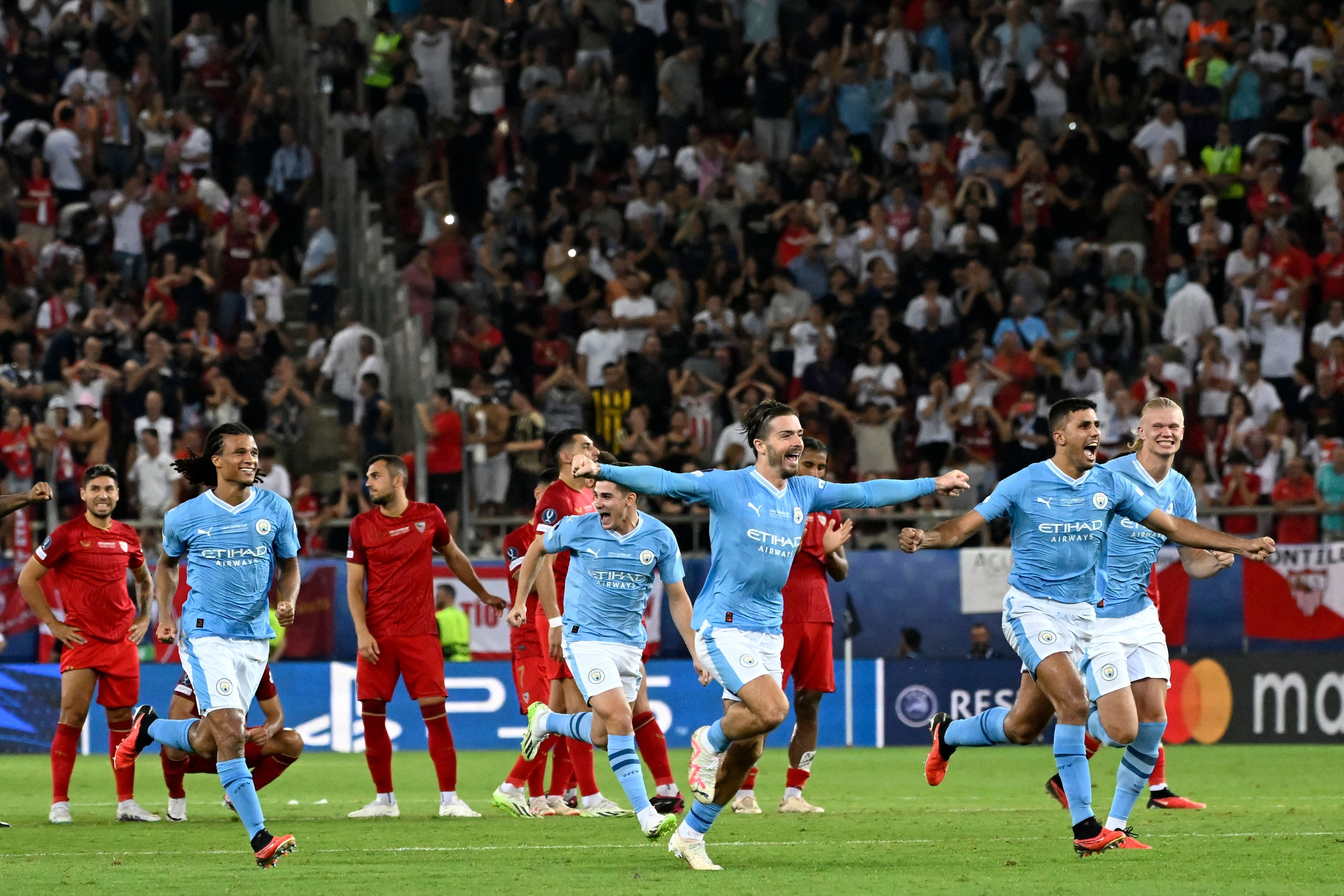 El Manchester City celebra el título de la Supercopa de Europa