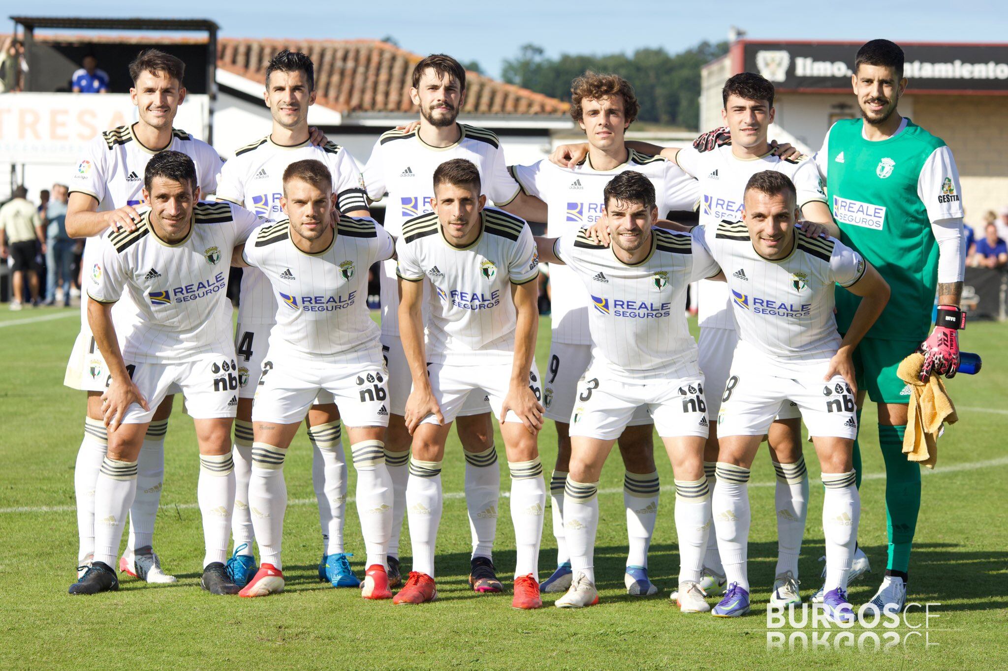 Once inicial del Burgos CF ante el Real Oviedo. / Foto: BCF Media