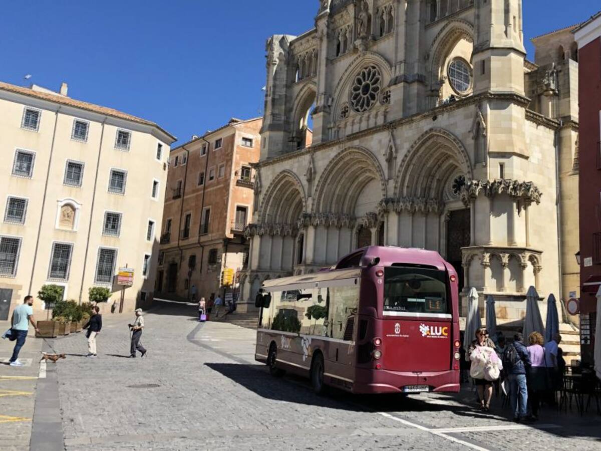El autobús urbano modifica su servicio durante la emergencia sanitaria