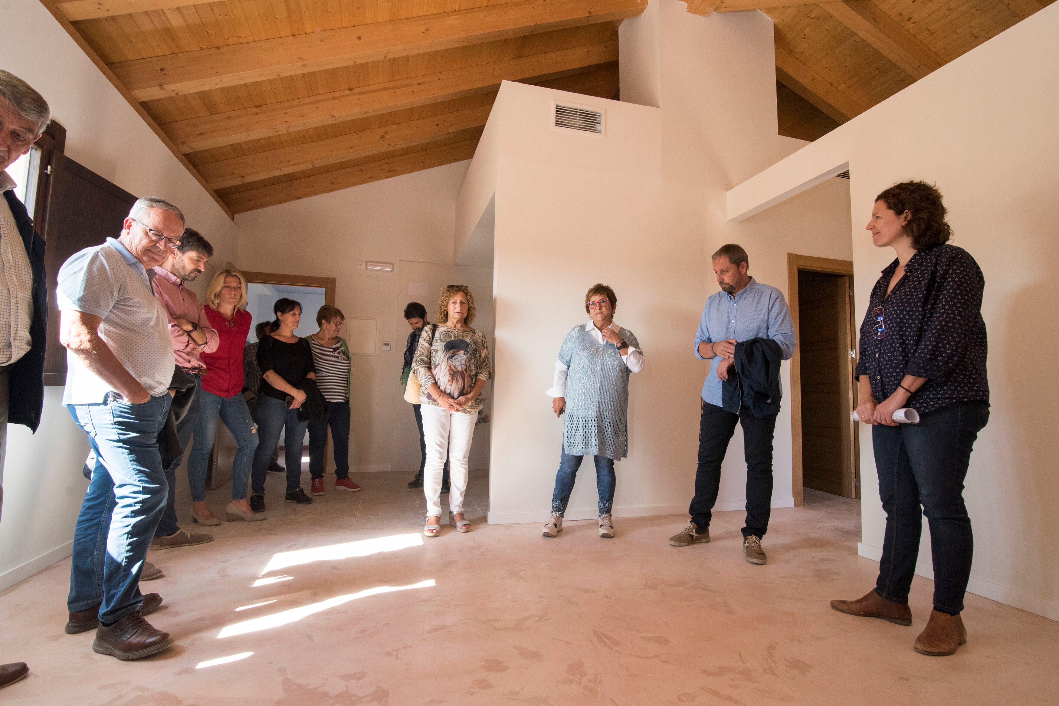 Momento de la visita a las obras en la Cartuja de Las Fuentes
