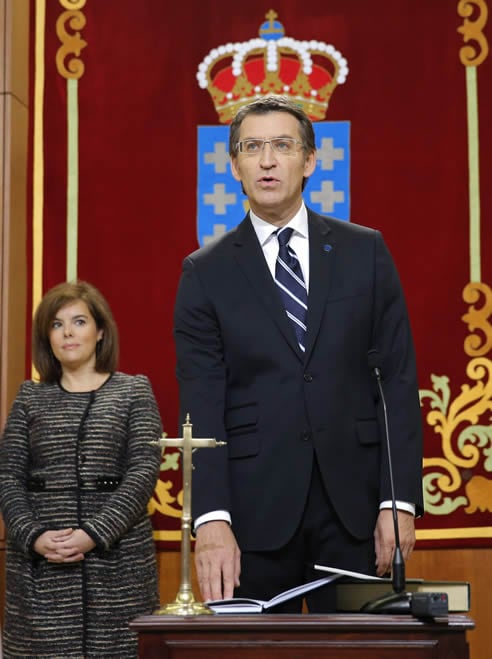 Feijóo ha tomado este sábado posesión como presidente de la Xunta por segunda vez consecutiva, en un acto solemne celebrado en el Parlamento de Galicia.