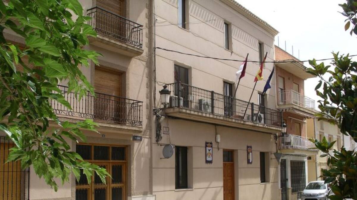 Amparo Ballesteros: "Quiero aprobar los presupuestos de 2018 y mejorar los servicios sociales en Tobarra"