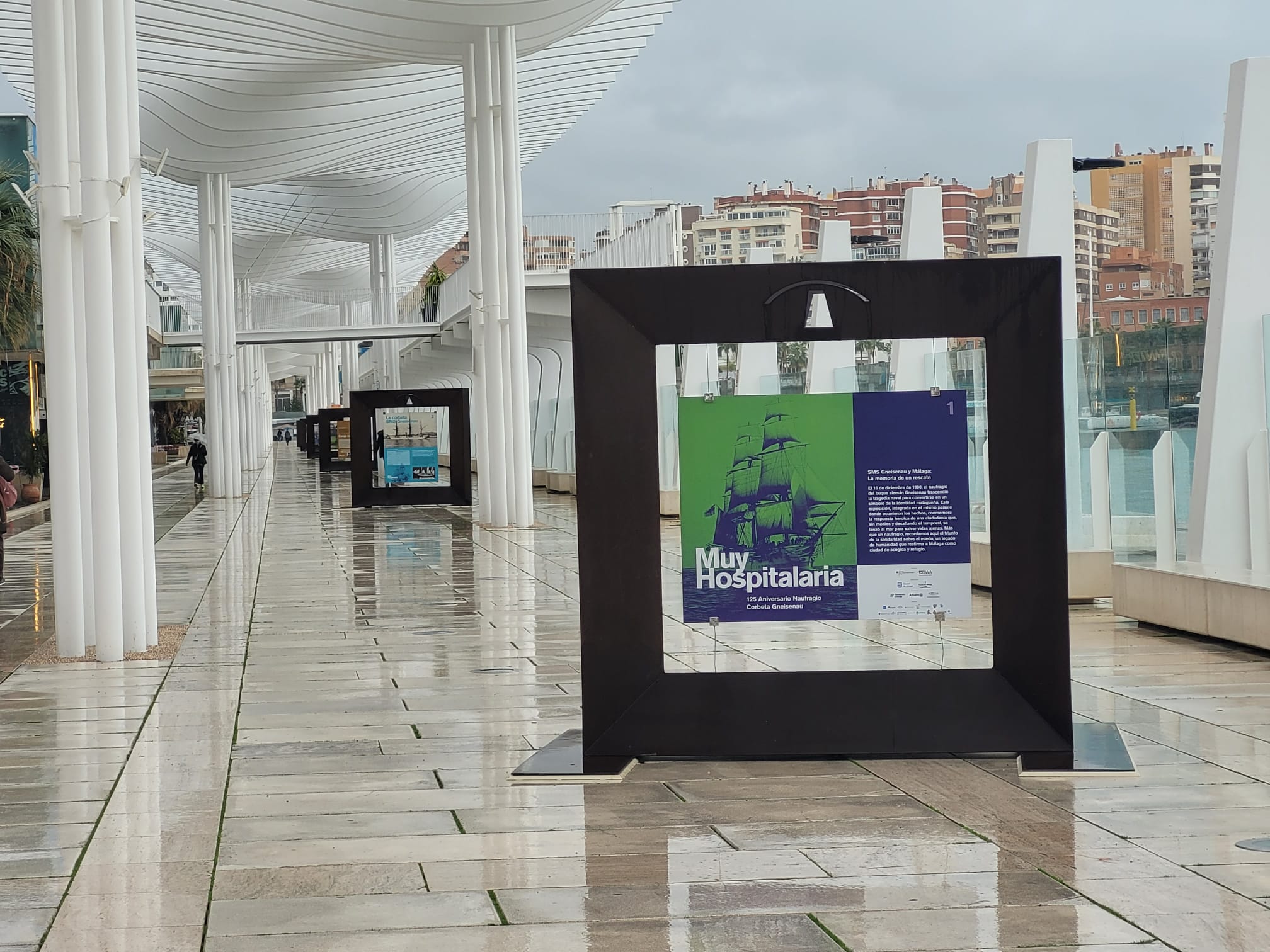 Exposición “Muy hospitalaria” en el Puerto de Málaga