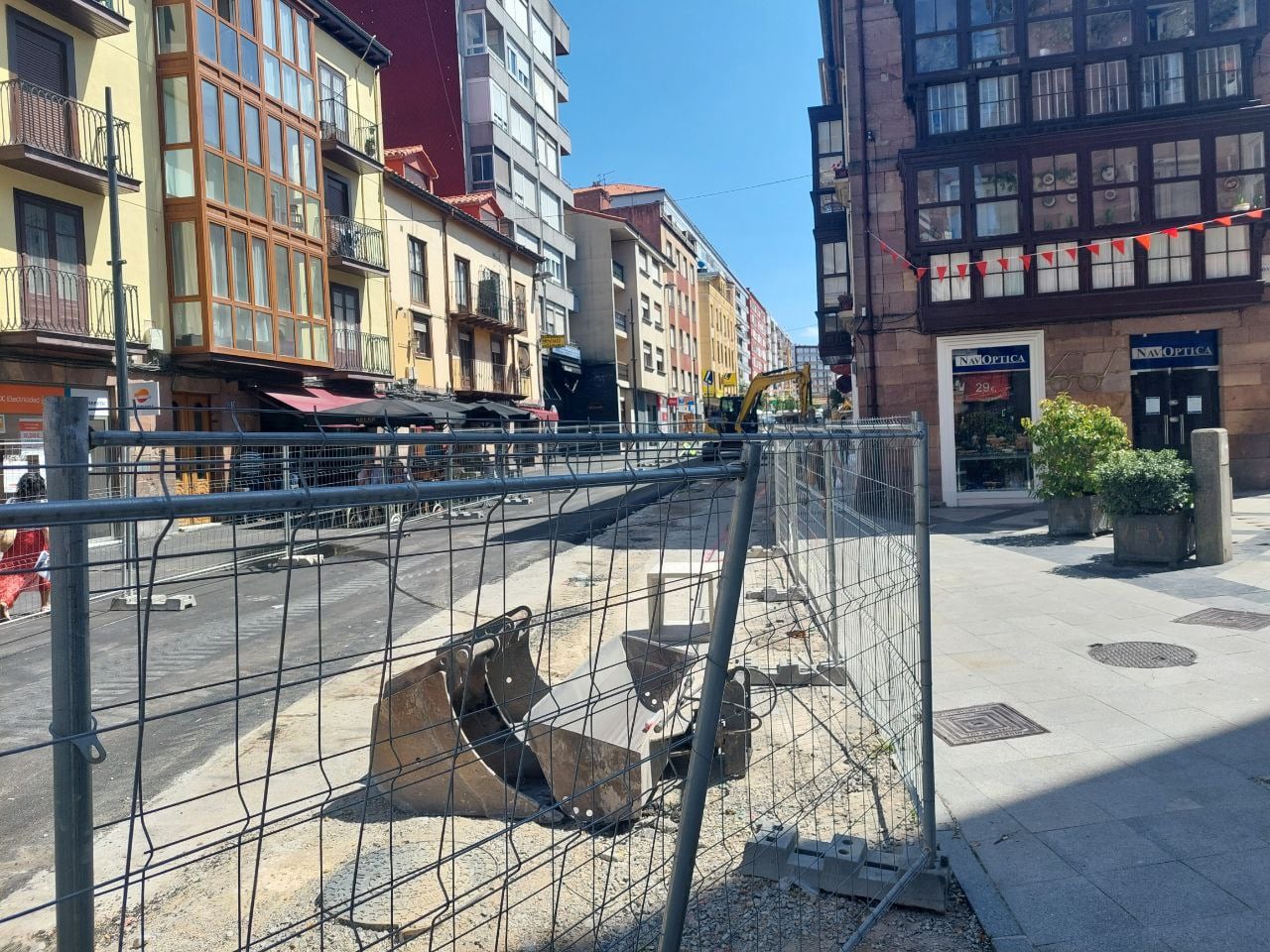 Obras de reforma de la calle Julián Ceballos.