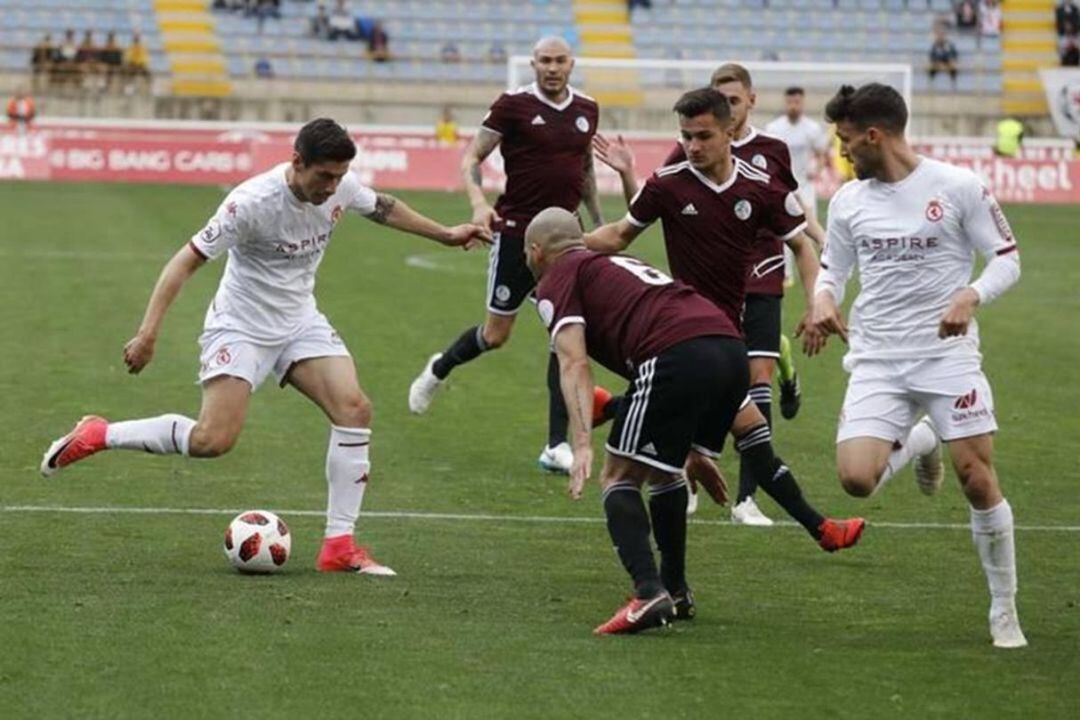 La Cultural debutará en casa contra el Amorebieta