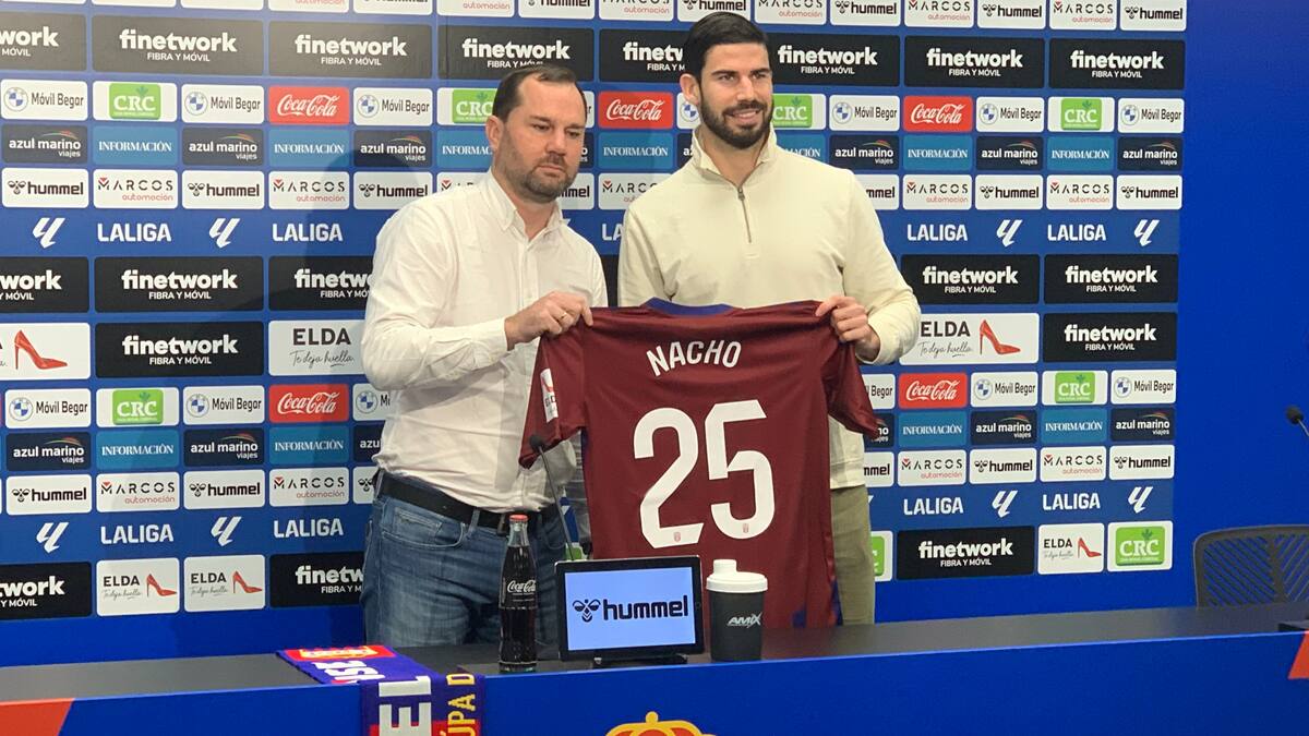 Nacho Monsalve, fichaje del Eldense, en su presentación