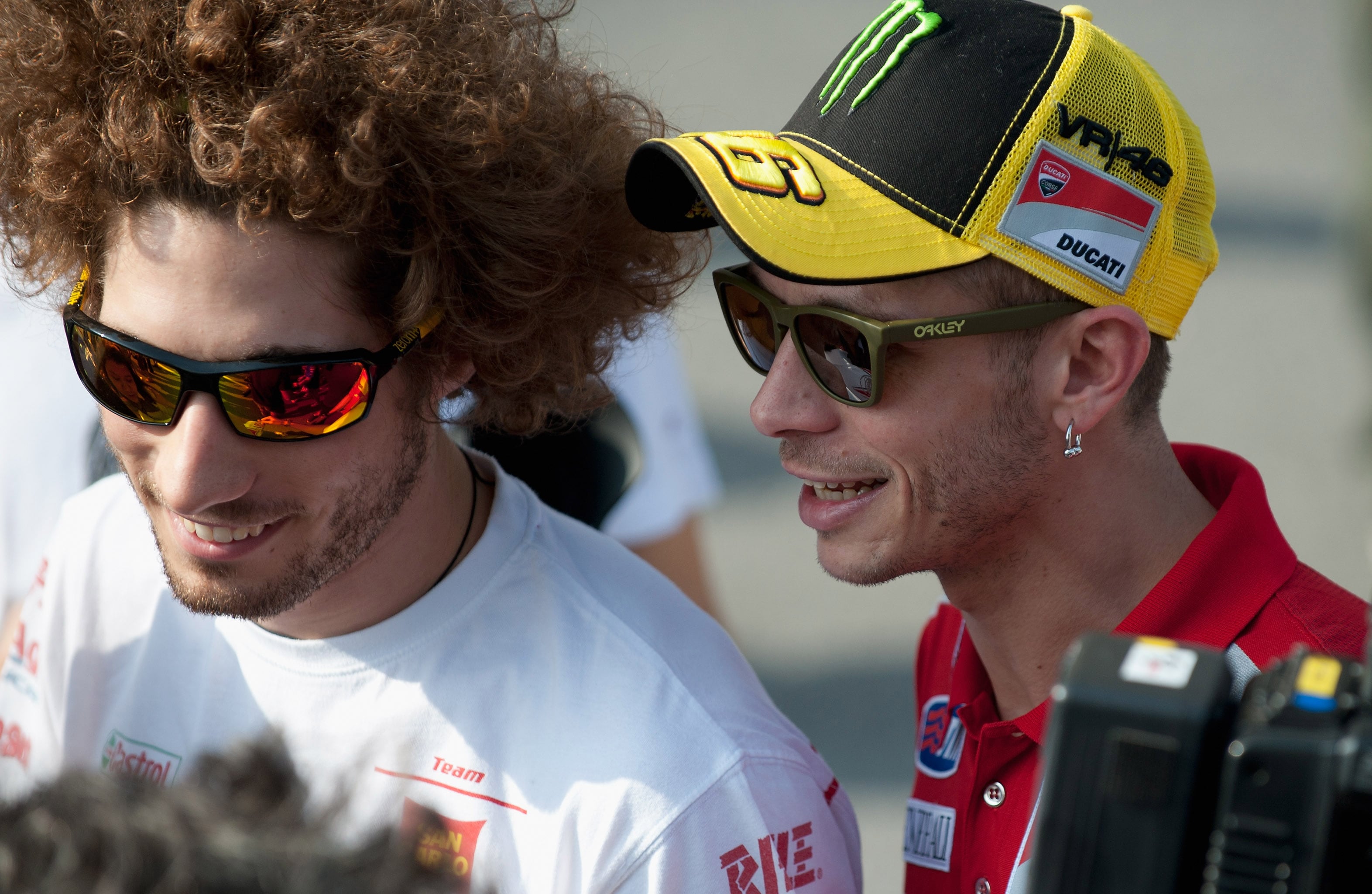 Valentino Rossi y Marco Simoncelli, durante el mundial de MotoGP 2011