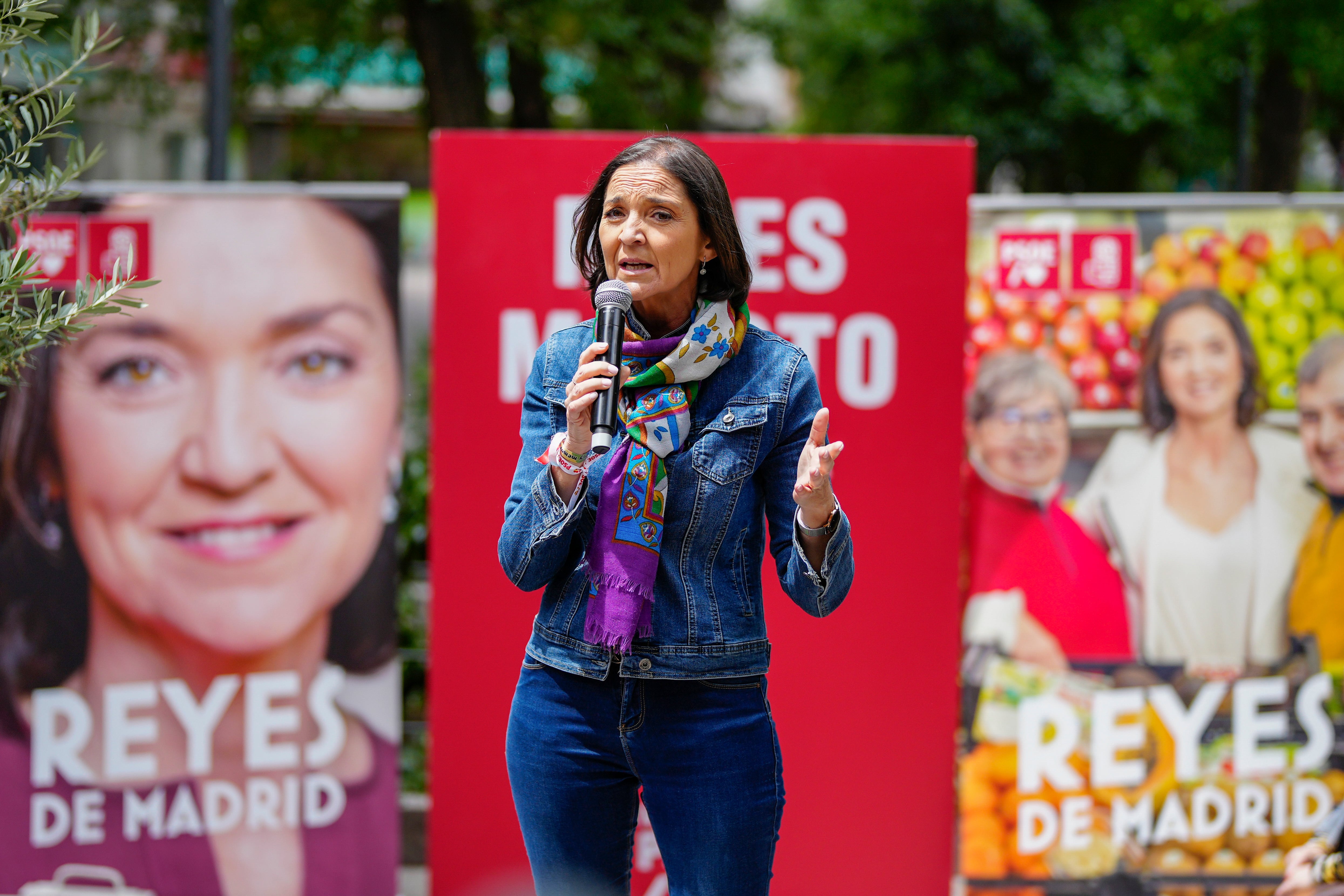 MADRID, 20/05/2023.- La candidata del PSOE-M a la Alcaldía de Madrid, Reyes Maroto, participa en un mitin en Villaverde, Madrid. EFE/ Borja Sánchez-trillo