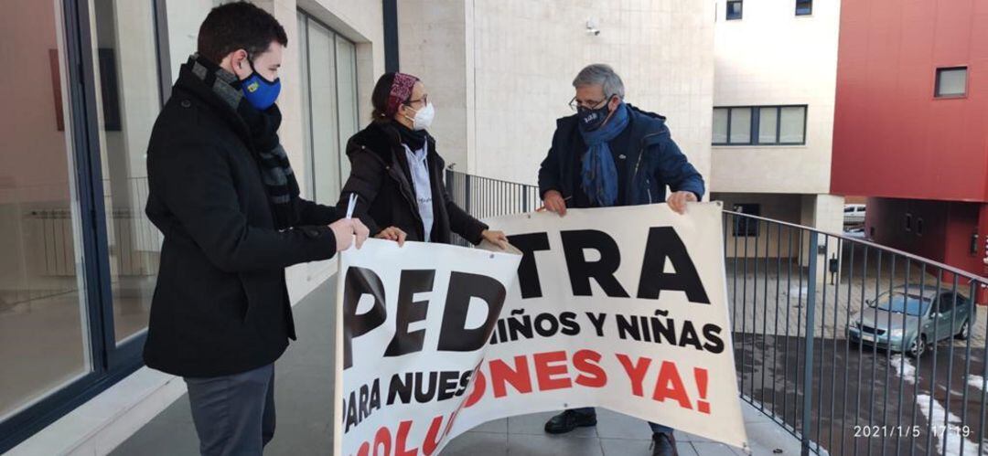 Se ha retirado ya la pancarta que pedía un pediatra para Guardo