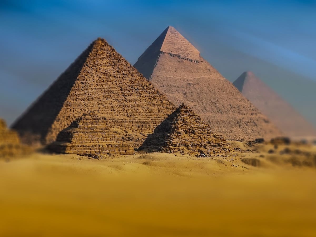 "Cuando llegué, me puse a llorar": el golpe de realidad de Macarena Berlín tras visitar por primera vez Egipto