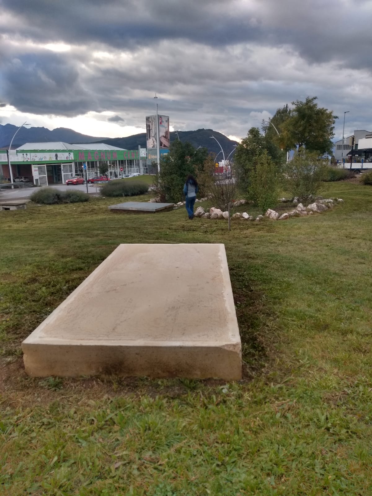 Pieza escultórica en Montearenas