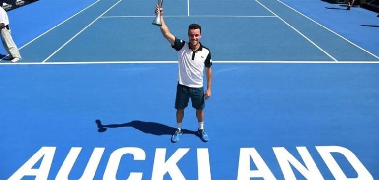 Roberto Bautista celebra el título en Auckland