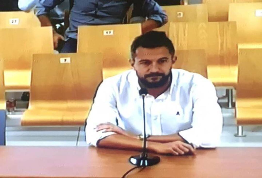 Héctor Rodas, sentado hoy ante el juez