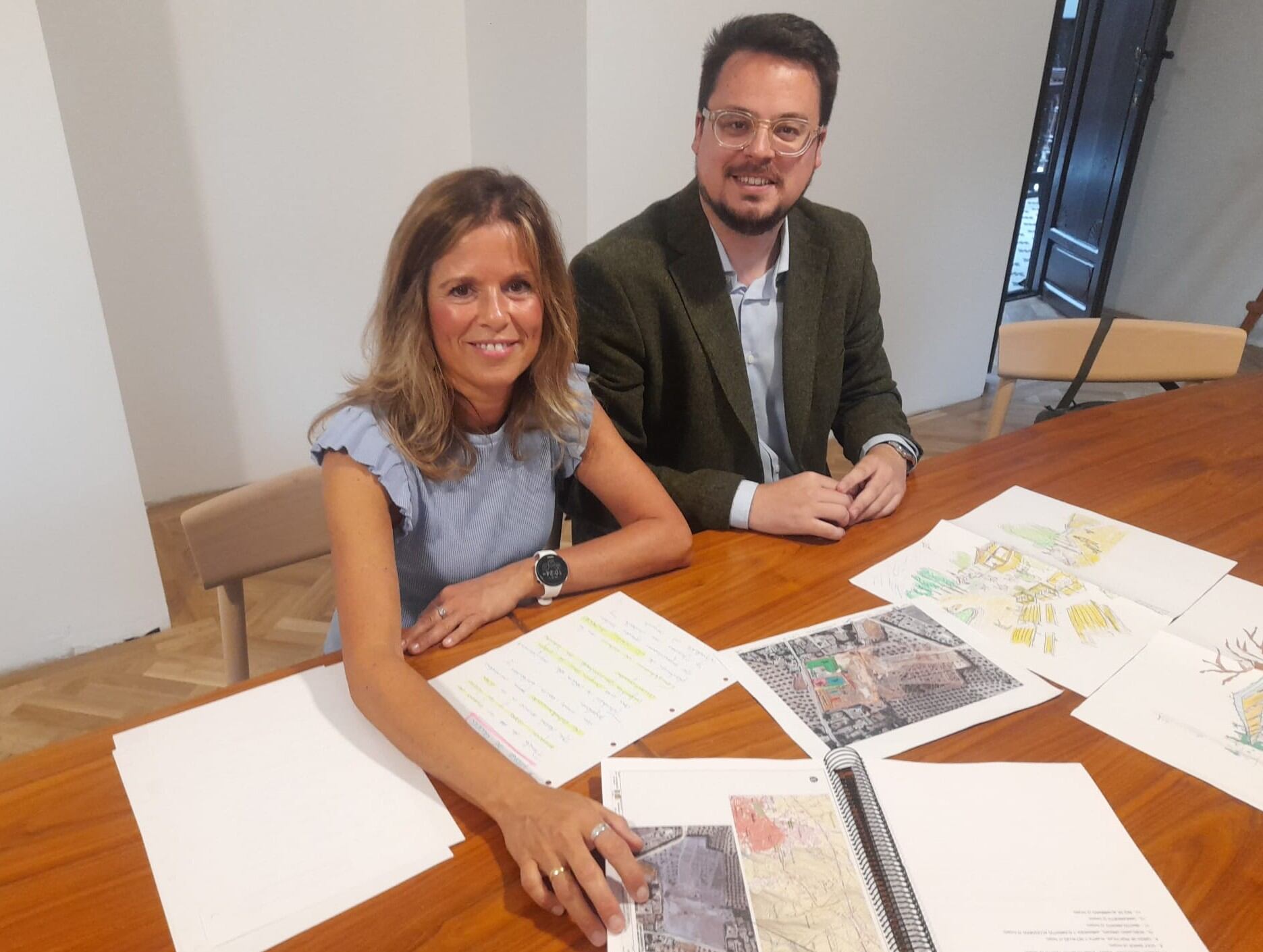 Maricarmen García y Francisco Javier Lozano, en la presentación del proyecto.
