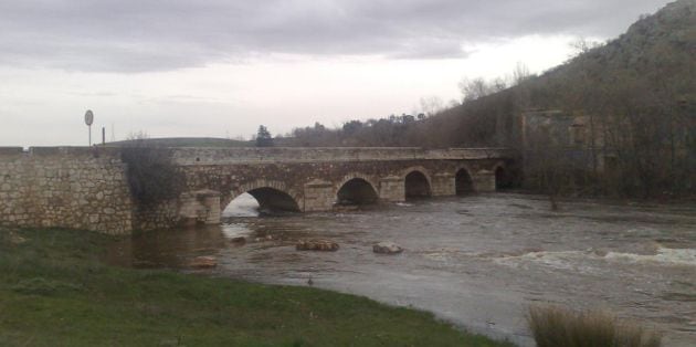 Rio Guadiana a su paso por el puente de Alarcos