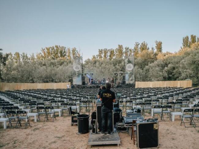 En la edición del año pasado el público estaba sentado. Este año, no