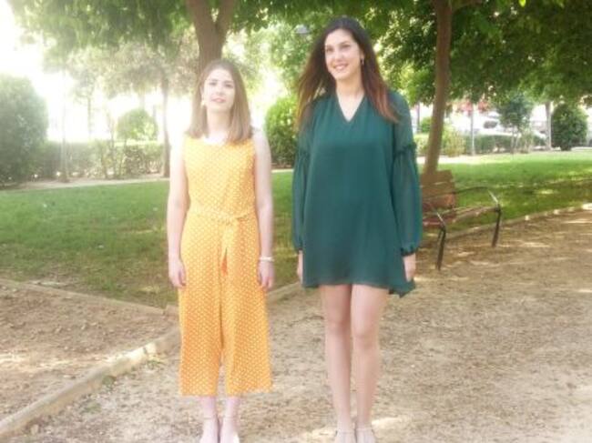 Las dos candidatas a Falleras Mayores de Dénia.