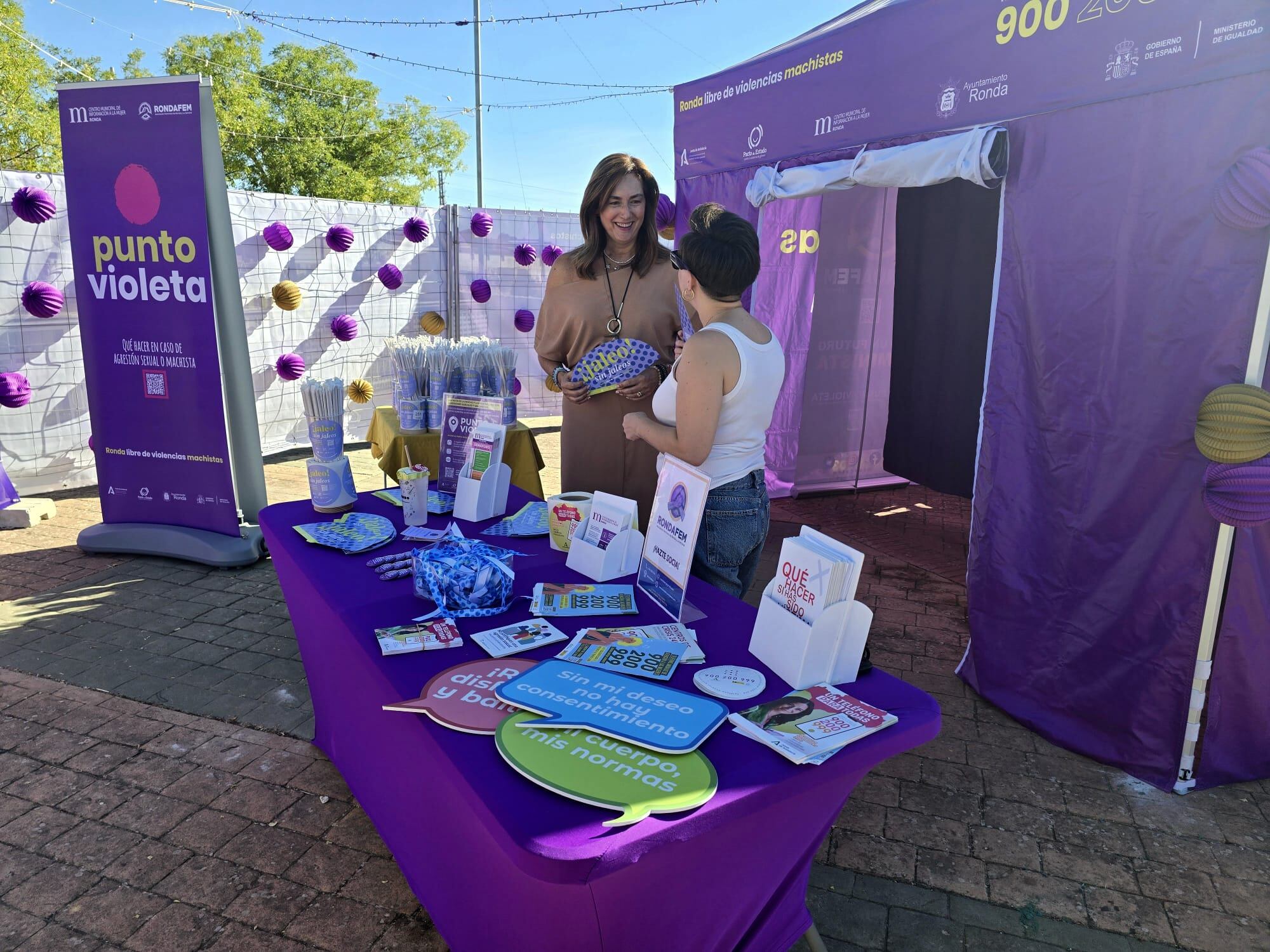 Cristina Durán en la presentación del Punto Violeta.
