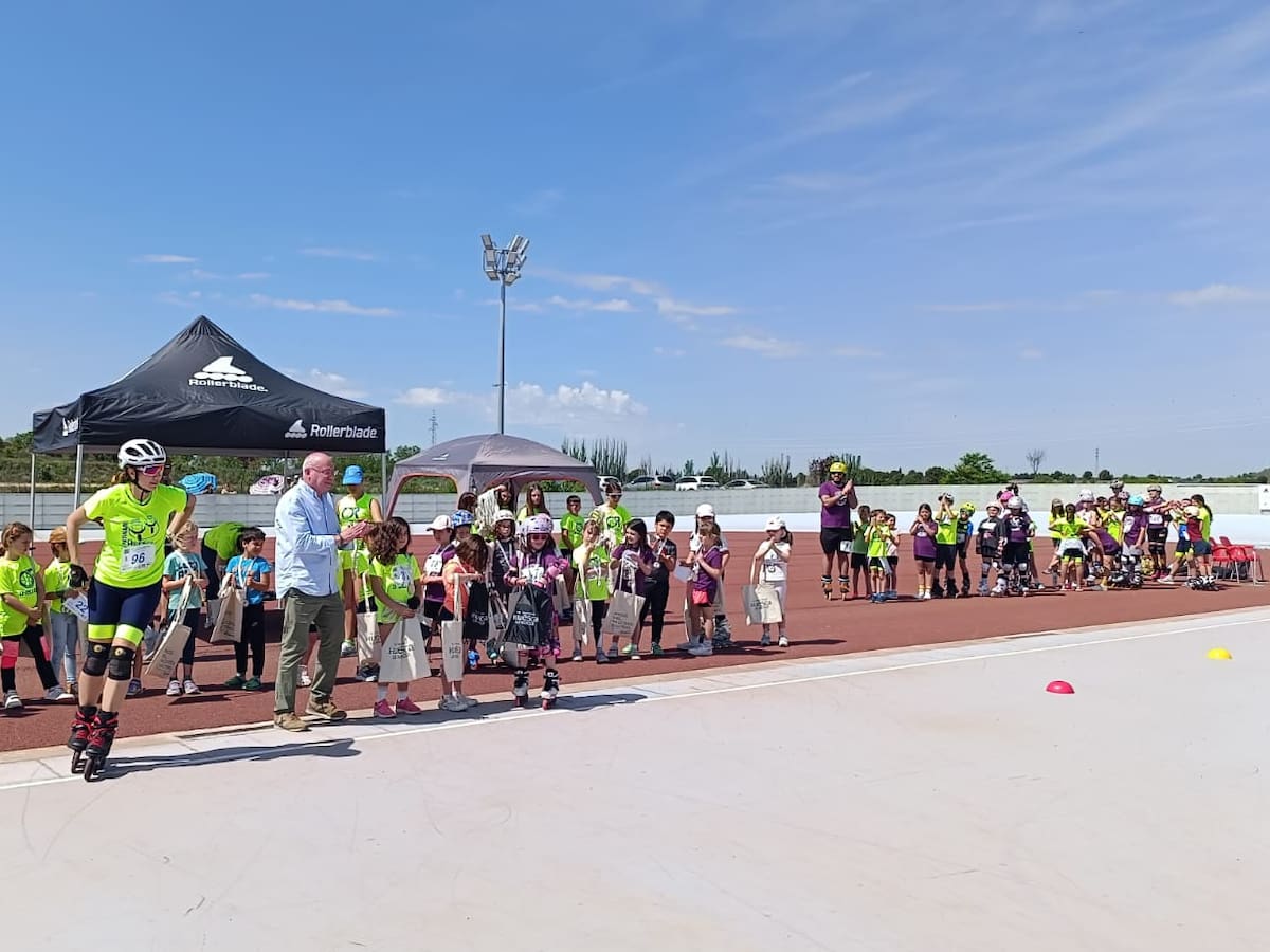 El II Circuito Divertido de Osca Roller reunió a más de 100 patinadores