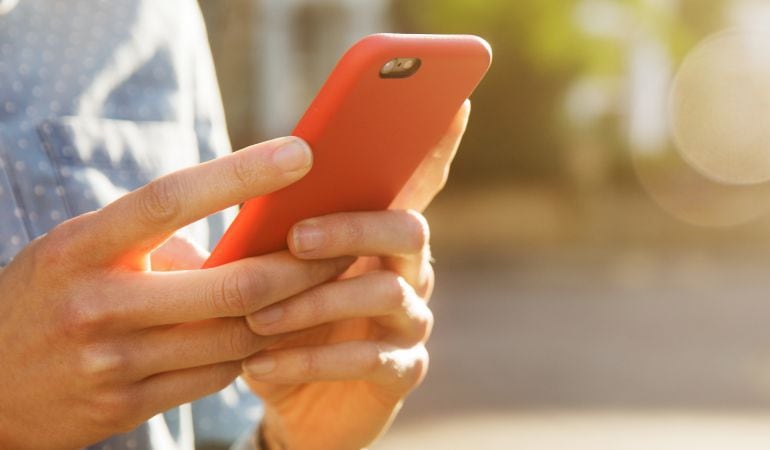 Aplicaciones a evitar en el teléfono móvil de un adolescente.