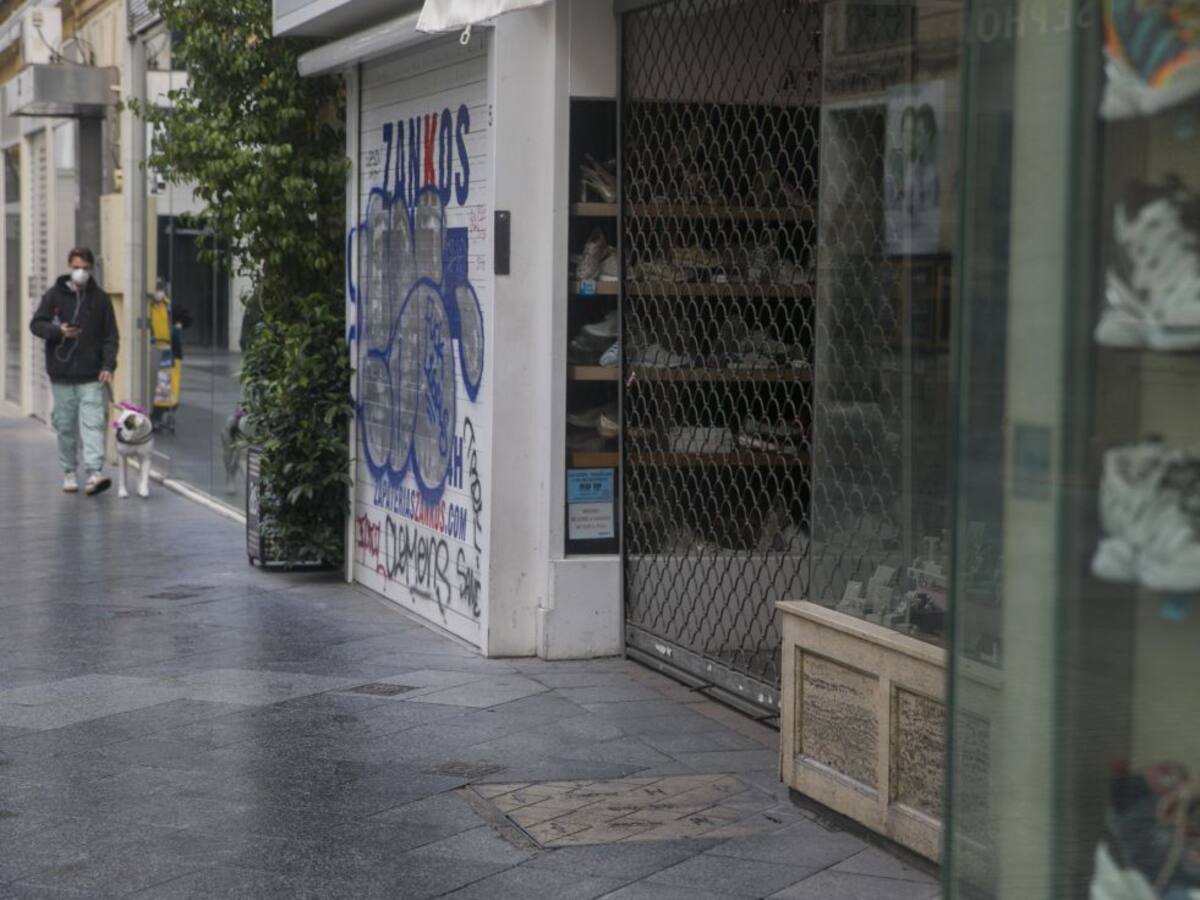 El Observatorio Económico de Andalucía prevé una caída del PIB del 15% en 2020